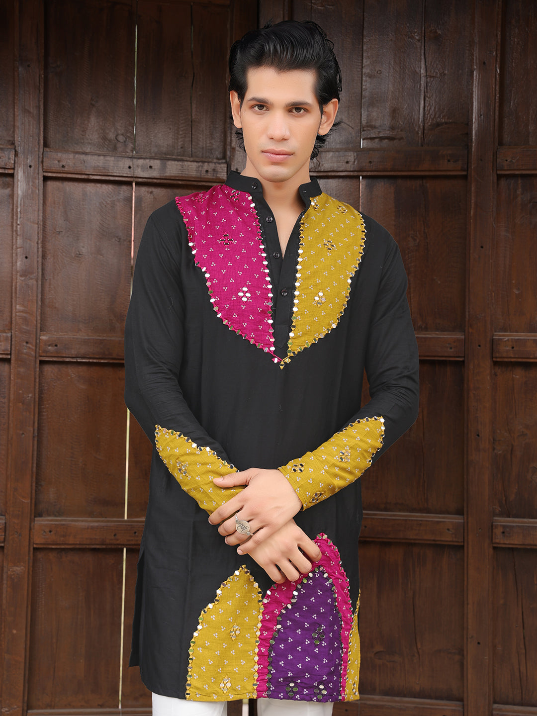Men’s Black Cotton Multicolor Embellished Kurta