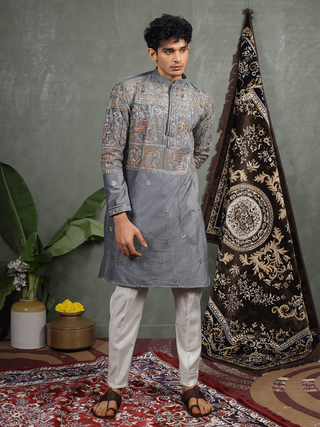 Grey Embroidered Kurta – Mandarin Collar