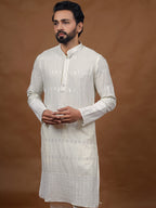 Off-White Embroidered Kurta – Mandarin Collar